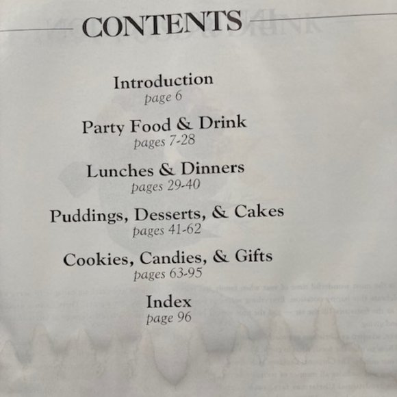 CHRISTMAS COOKBOOK-Over 150 Recipes -Christmas Eve Mull -Appetizers to Desserts - Picture 9 of 14